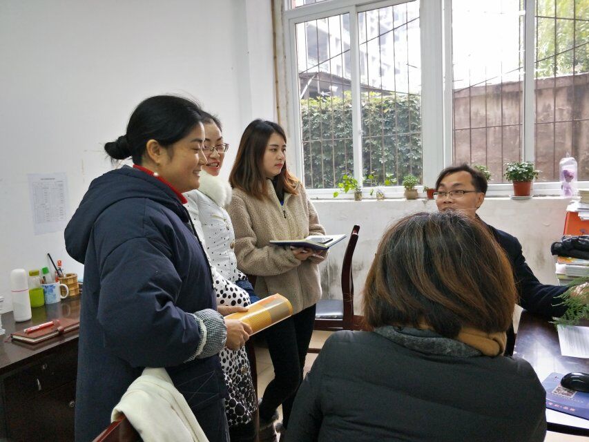 语文组期末复习教研会 (2).jpg