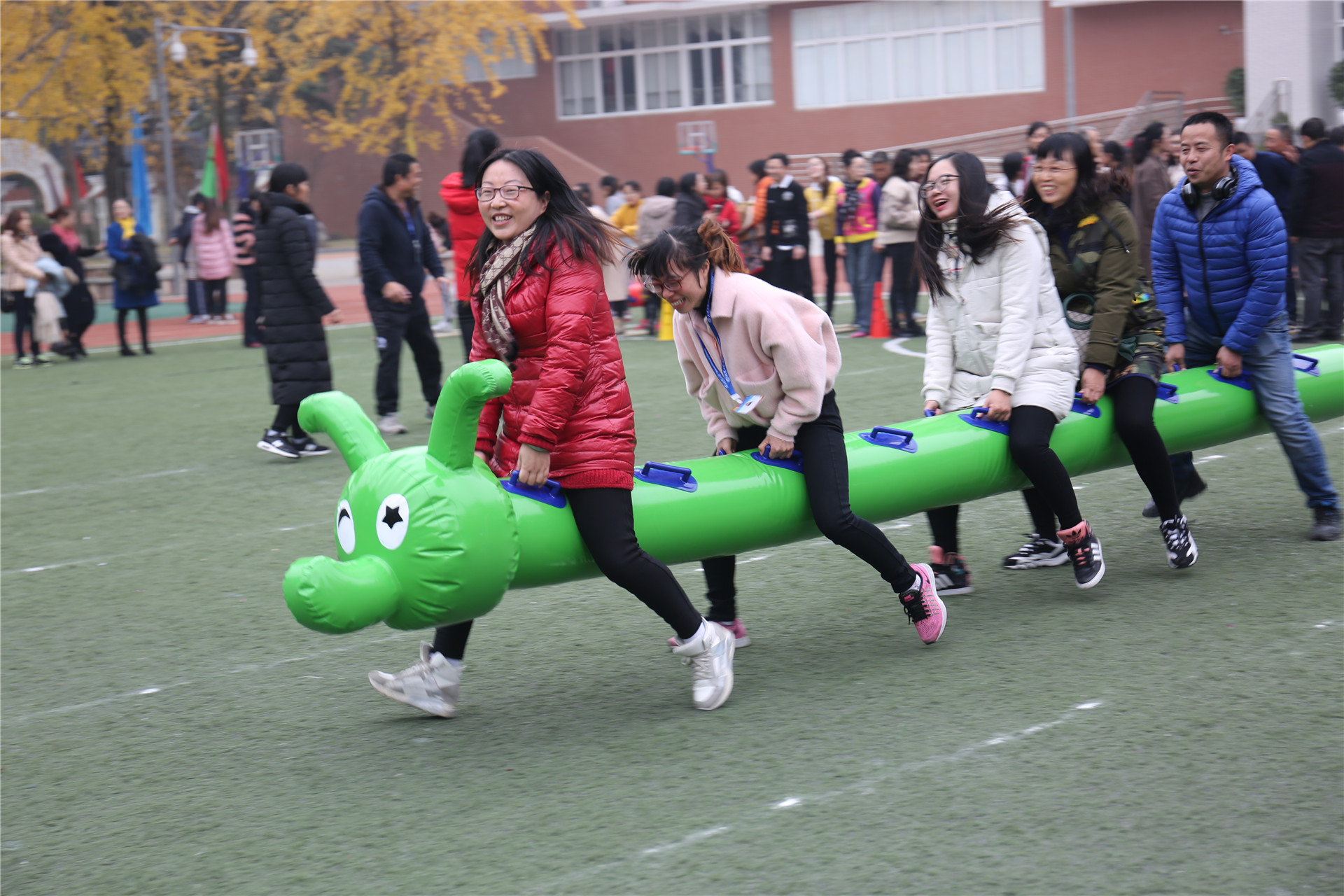 大弯小学-教工运动会 (3).JPG