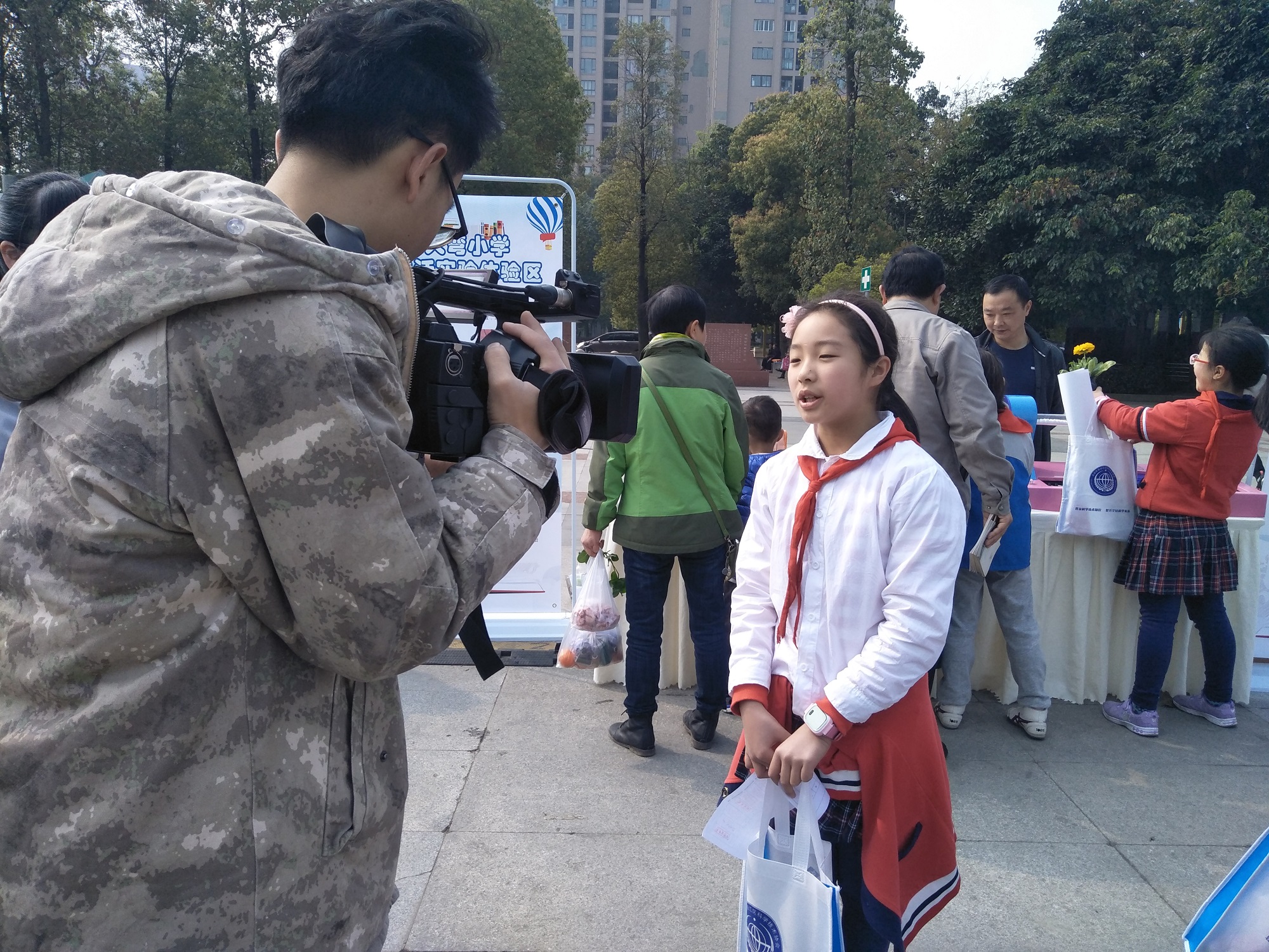 2019-3-25大弯小学参加青白江区第二十四届”科技之春”科普活动月活动 (7).jpg