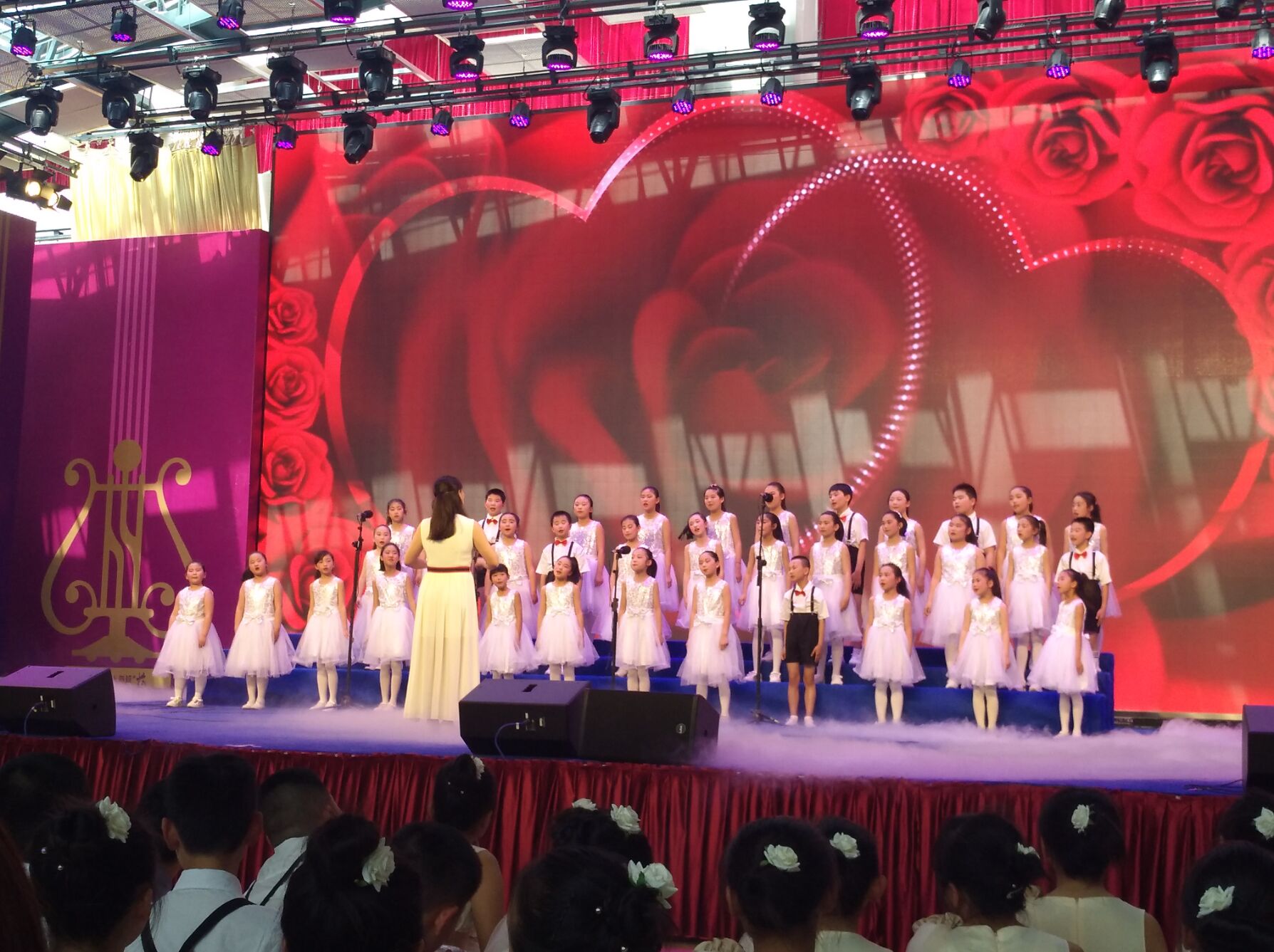 大弯小学参加青白江区第六届中小学生艺术节合唱比赛 (1).jpg