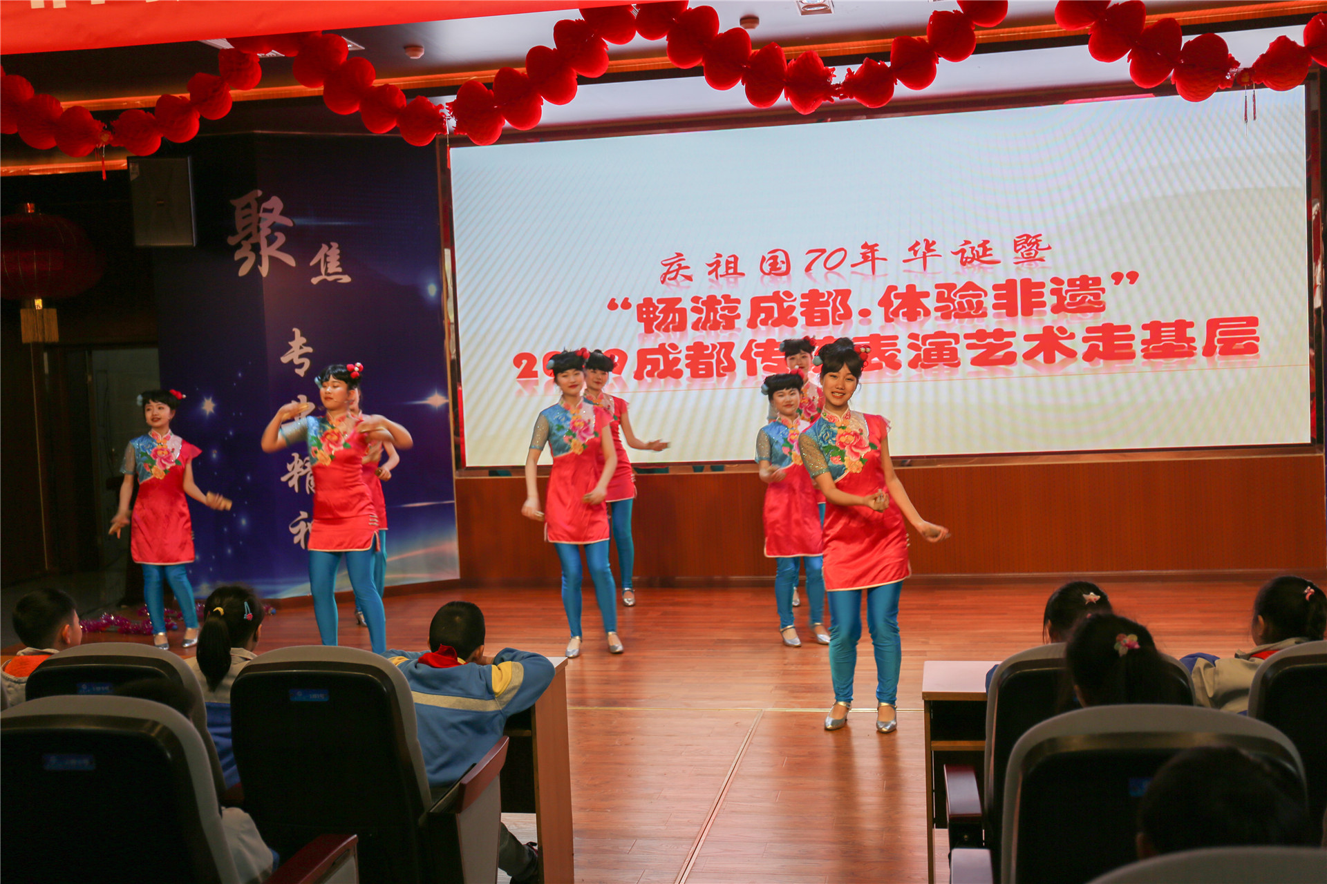 2019-3-25大弯小学开展非遗进校园活动 (6).JPG