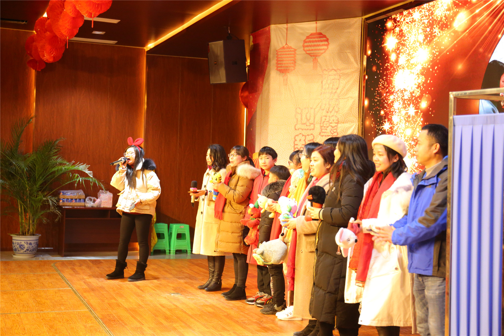 迎新春联欢会 (27).JPG