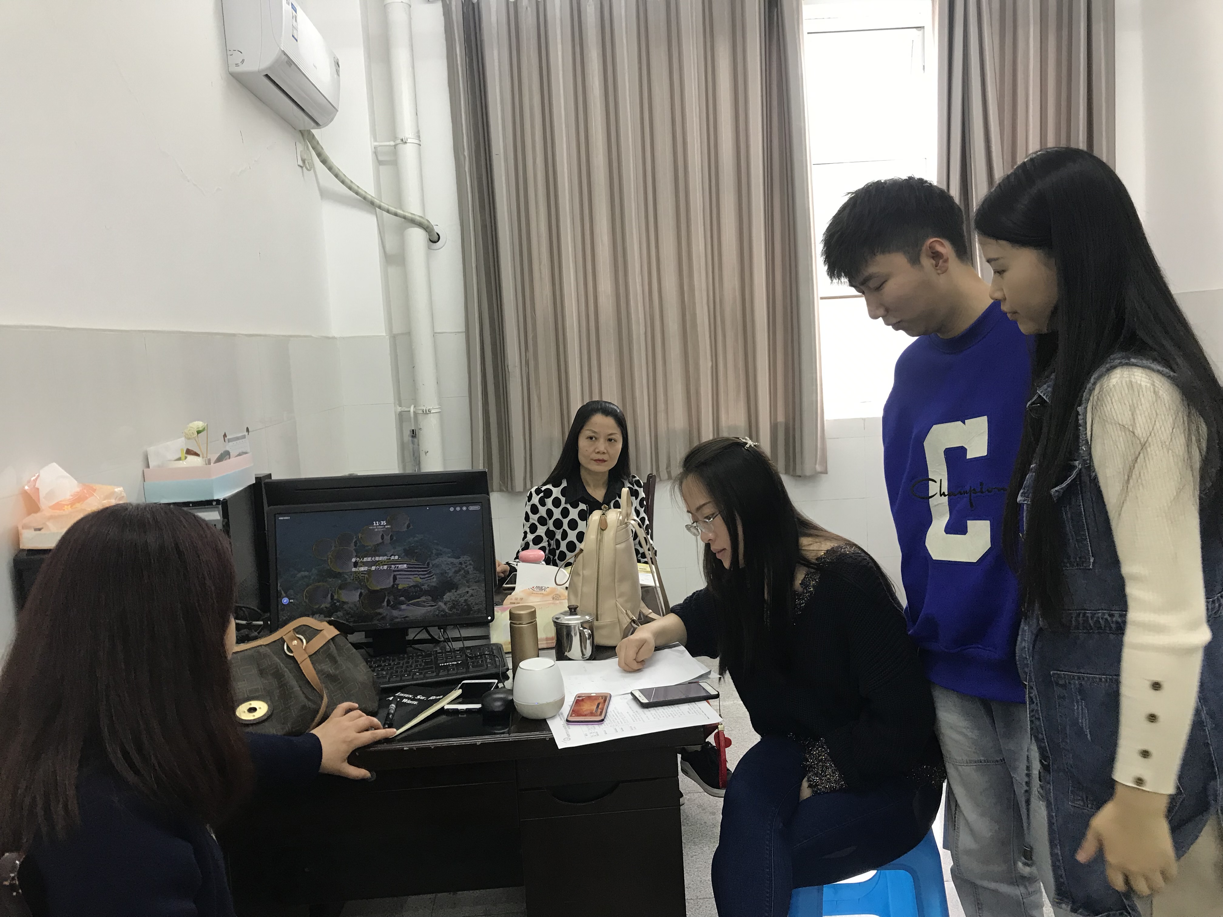 大弯小学音乐组开展新体系培训 (4).JPG