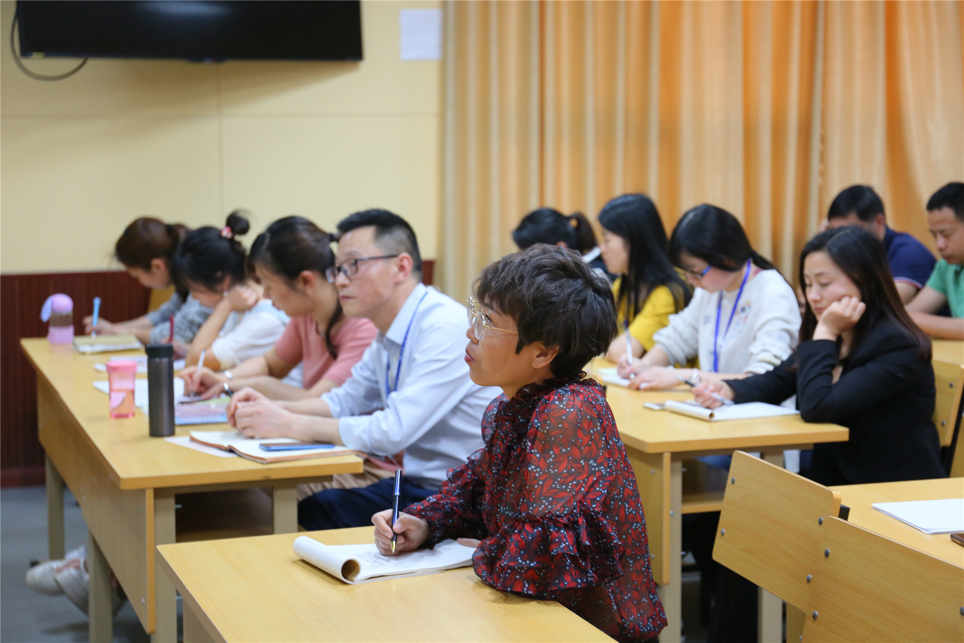 2019-4-9大弯小学、海螺沟寄宿制小学科研课题校际融合研讨会 (3).JPG