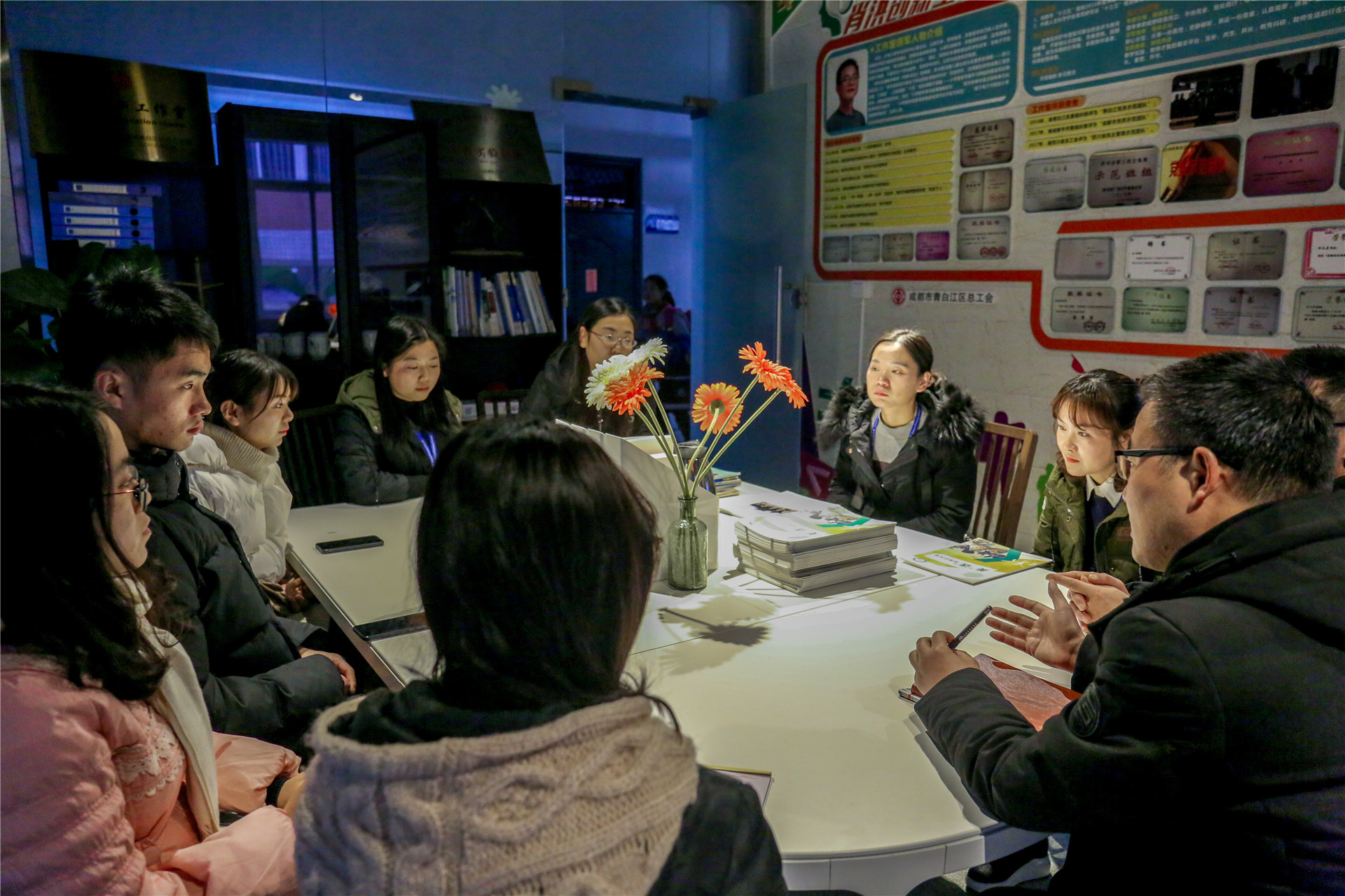 大弯小学开展STEAM课程及创客教育工作推进会 (4).JPG